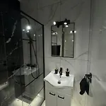 アパート Spacious 1 Bedroom Flat In Foinikoudes! *