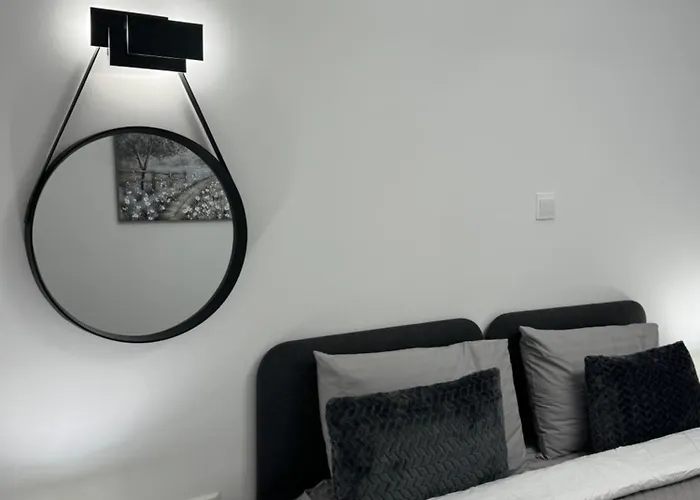 Spacious 1 Bedroom Flat In Foinikoudes! Apartmán Larnaca