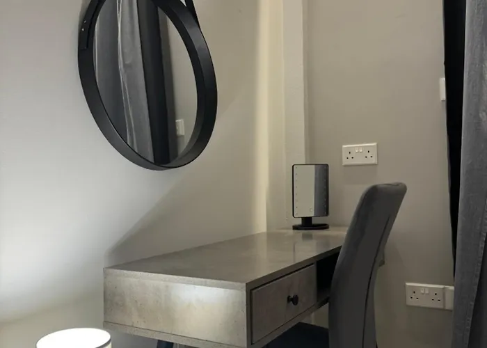 Spacious 1 Bedroom Flat In Foinikoudes! Apartment Larnaka